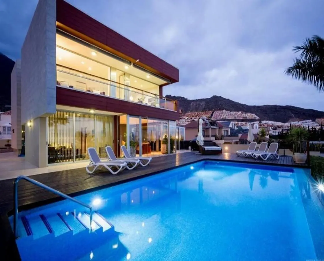 Villa Casa Maria Costa Adeje  Costa Adeje (Tenerife)